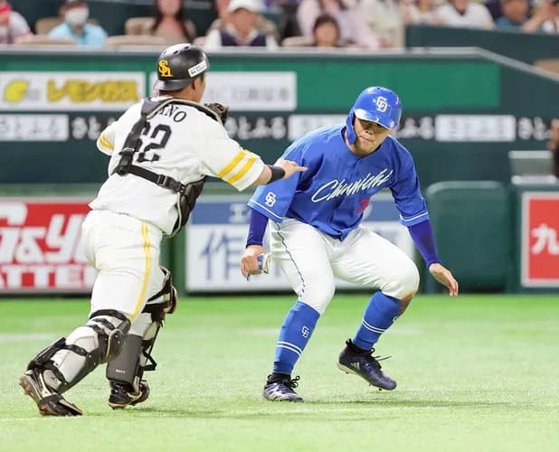 プロ野球三大珍プレー「フェン直ゲッツー」「ライトオーバー無得点」