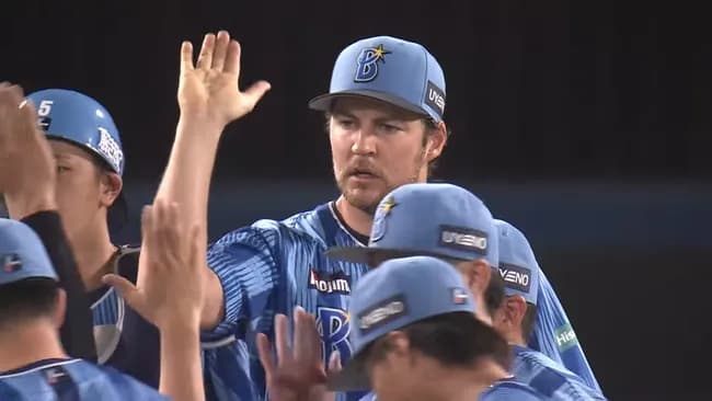 バウアー、中４で９回１失点完投勝利ｗｗｗｗｗｗｗｗｗｗｗｗｗｗｗｗｗｗ