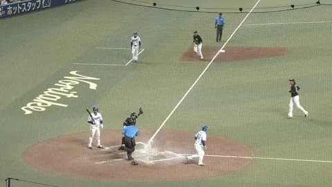 坂本、今季初失点は手痛い勝ち越しタイムリー…その後、ホームスチールを阻止し1失点で切り抜ける