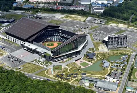 時給１万円で始球式の単発バイト、どうでしょう…７月６日の日ハム戦＠エスコンフィールド