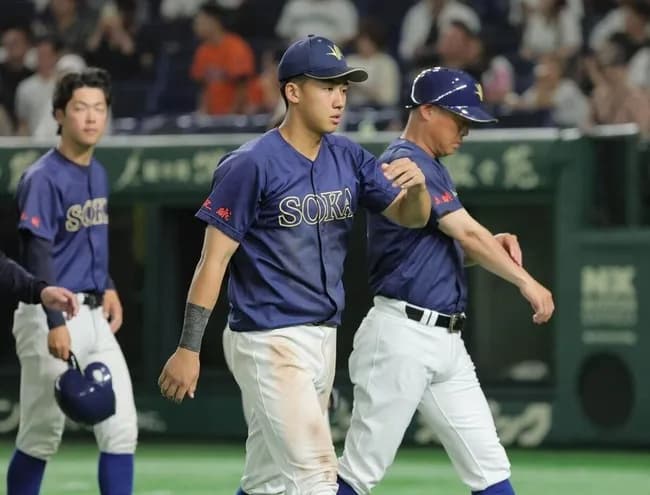 巨人・吉村禎章編成本部長らが創価大・立石正広を視察　水野雄仁編成本部長代理「いろんな面で見ていきたい」