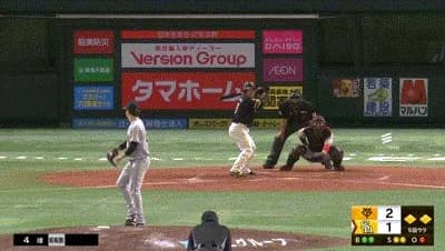 【ソフトバンク対巨人1回戦】ソフトバンク、5回裏に近藤健介のタイムリーで同点に追いつく！！！！！