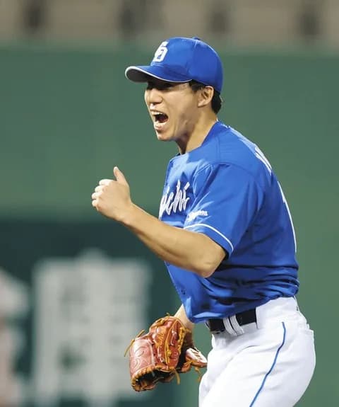 中日の「背番号13」橋本、一死一二塁のピンチで火消し成功！