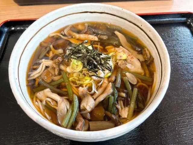 うどん界最強は「かき揚げうどん」として蕎麦界最強は？