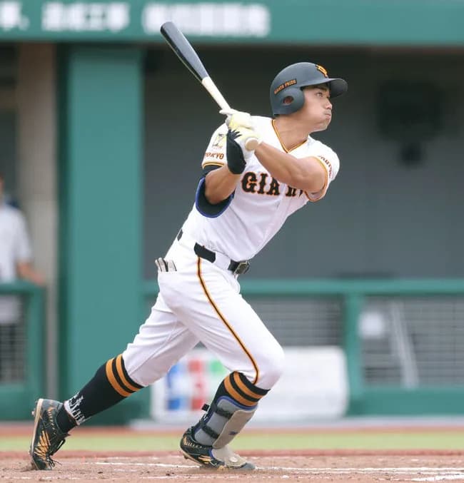 【巨人】リチャードが抹消　育成の三塚琉生が緊急支配下登録＆１軍昇格　阿部監督が明言「ボーンヘッドは許されないので」