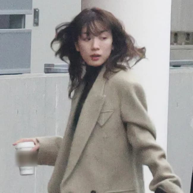 永野芽郁さん、自宅に引きこもり密着写真の流出犯探しに必死になり情緒不安定になる