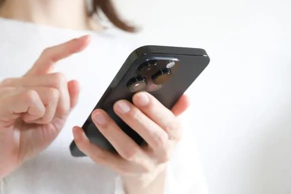 【悲報】VTuber「ネタバレは禁止です」→チャット「来る…」「あっ…」「見逃すか」