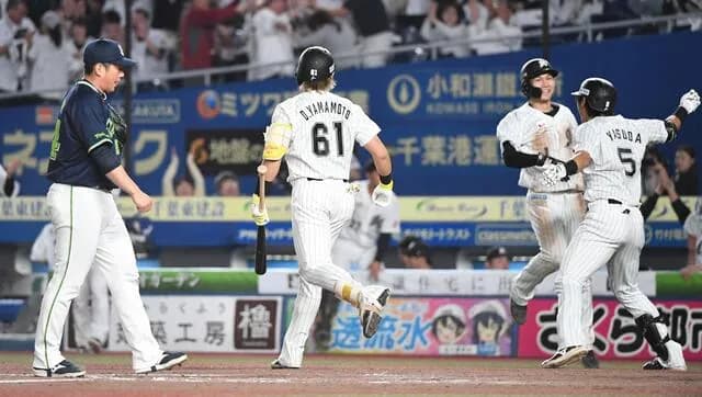 【借金21】ヤクルトスワローズ、連続暴投でサヨナラ負け、ロッテとの暗黒決戦を制す