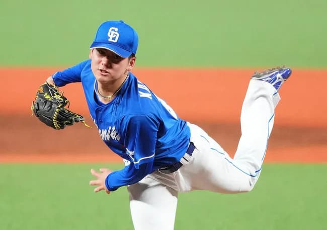 【中日】井上監督、７回途中１失点の金丸夢斗に「初勝利はならなかったけど、よう投げた」