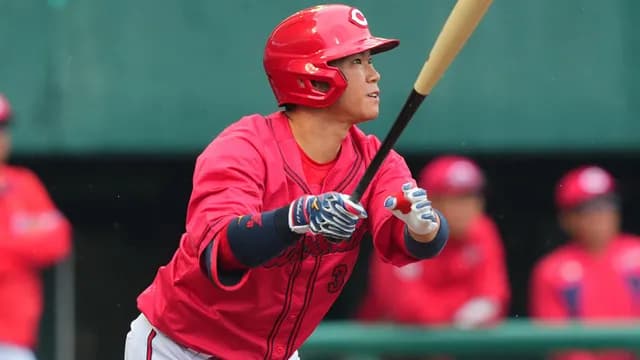 カープ坂倉、規定未達ながらリーグ4位の打率.290！←捕手orDHどちらがより輝く？