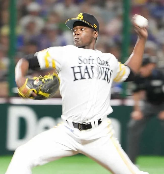 SBモイネロ（29）6勝0敗　防1.26　78回　89奪三振