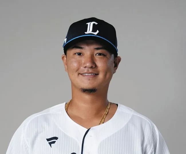 「巨人は佐藤龍世になぜ行かなかったのか」中日に移籍の『西武・佐藤龍世』両球団ファン以外にも大反響