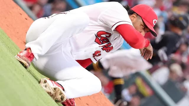 カープ悪夢16失点で鬼門SBに大敗。中村奨成2号2ランで反撃も投手陣が崩壊【広島2-16SB/試合結果】