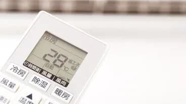 【悲報】環境省「冷房の28℃設定はなんとなく決めた」