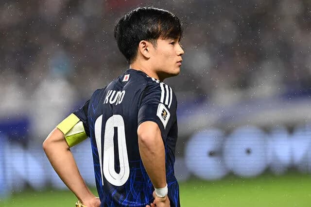 【悲報】サッカーファン「久保建英は凄い！凄いんだああああ！」一般人「...」←これｗｗｗｗｗｗ