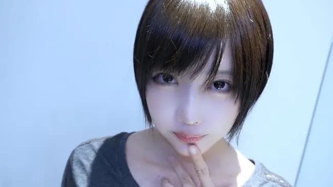 あのちゃん、髪をバッサリ切ってイメチェンする