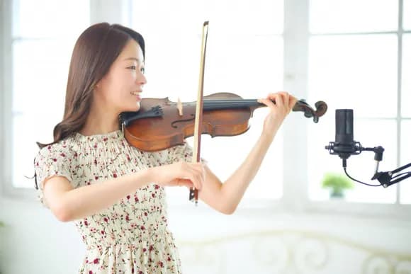 【悲報】音大生「えっ、待って、卒業しても仕事無いｗｗｗ」3万いいね・・・・・・