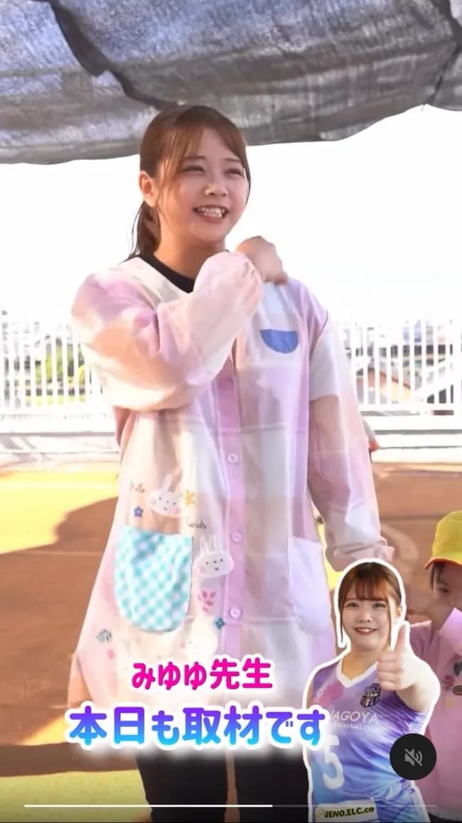 【画像】保育士プロバレーボール選手、話題