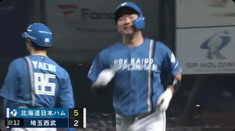 【日本ハム】山縣秀、スクイズ失敗からのリカバリーで貴重なプロ初犠牲フライでリードを広げる