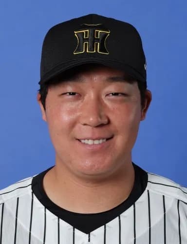 阪神大山 .243  4本  30打点 3盗塁 OPS.661