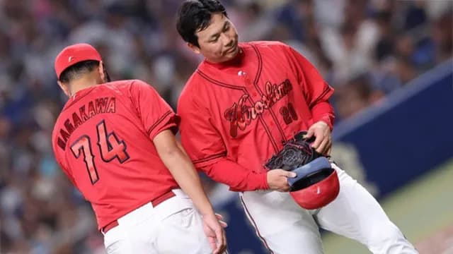 カープ栗林が乱調も0.1回で即交代←新井監督の采配に変化あり