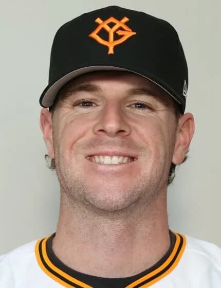 巨人ファンの間で『キャベッジ（.248 7 25 ops.713）を残すか切るか』意見が真っ二つに分かれる