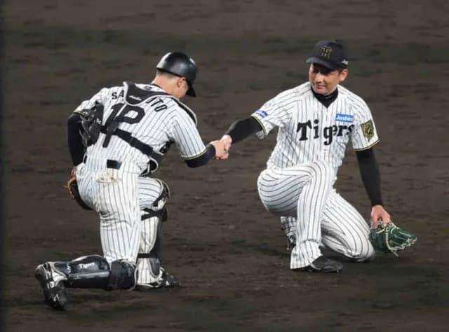 阪神・岩崎　チーム防御率1点台に導く17セーブ目　先制直後の登板「球場の雰囲気もすごかった」