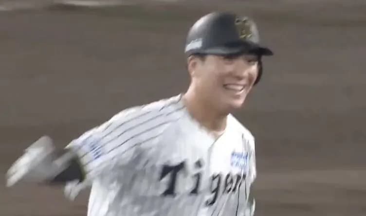 豊田寛、サヨナラ犠牲フライwwwwwwwwwwwwwwwwwwwww