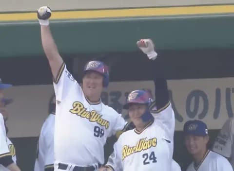 「がんばろうKOBE30th」宗佑磨、ラオウ、西野真弘　初回に３本のアーチ！！！