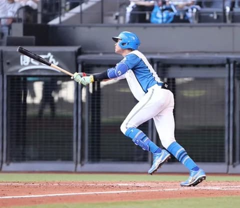 【日本ハム】水谷瞬、２戦連発！８号２ラン「チョンと当てて最高の結果」右翼ブルペン着弾