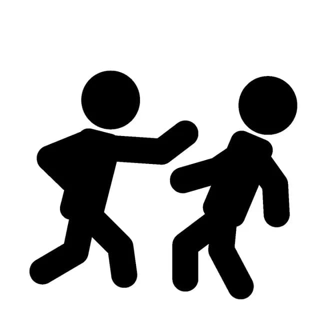 横浜ファン同士が外野でバトル