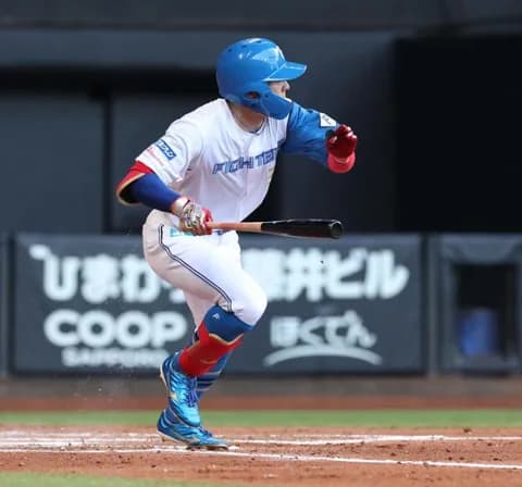 【日本ハム】五十幡亮汰「何とか食らいついた」先制＆V打　６月12日以来の打点