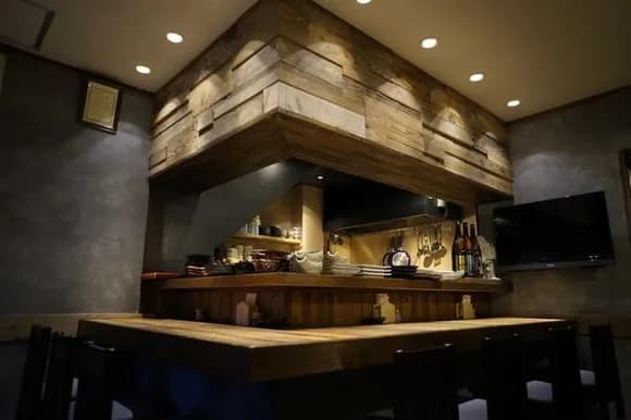 【画像】人生初の「小料理屋」、ガチで最高すぎたｗｗｗｗｗｗ