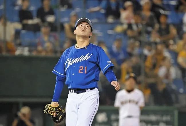 中日・金丸夢斗、9回消えた初星に『金丸くん』トレンド入り「初勝利完全試合とかになるのかな」「顔見たら泣けちゃった」「絶対勝てるから」悲しみや励ましの声続々