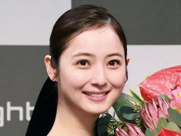 【急募】自分の彼女(妻)と似ている有名人ｗｗｗｗｗｗｗｗｗｗｗｗｗｗｗｗ