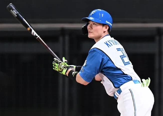 清宮幸太郎 .263 6 30 OPS.692