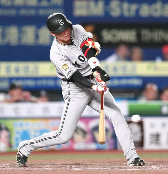 【朗報】坂本勇人さん、なんかひっそりと打ち始めるｗｗｗｗｗｗｗｗｗｗｗｗｗｗｗｗ