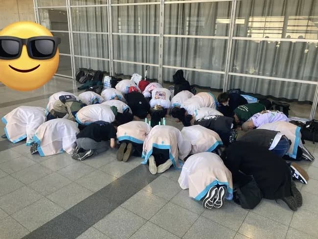 【画像】バチャ豚さん、謎の儀式を始めるｗｗｗｗｗｗｗ