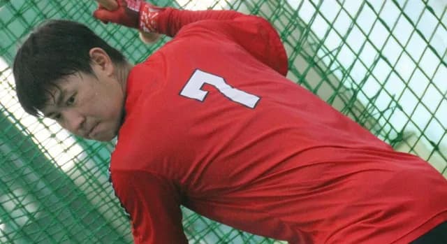 カープ堂林が2軍降格。中村健人が1軍昇格！【公示】