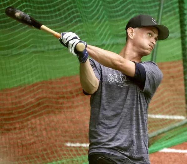 乙坂智、巨人入団テスト合格　ハングリー精神に期待