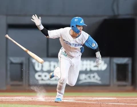 【日本ハム】韋駄天１、２番コンビ「俊足りょうたこうた」が初回から連動