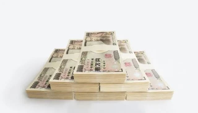 35歳で年収600万ってまあまあスタンダード？