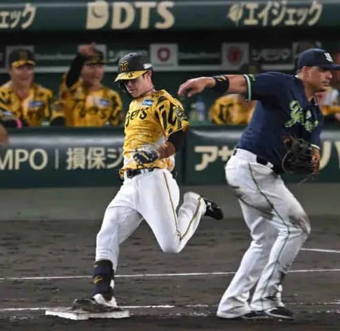 阪神・中野　内野安打２本で首位打者再浮上！打率・３０４　「良くない中でヒットが出るのは気持ち的にも大きい」