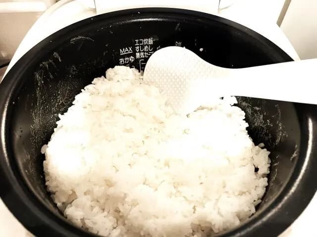 おかず無しで白米だけを3合食え←出来る？