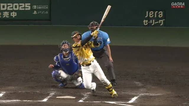 阪神・森下、エラーを取り返す同点ホームラン！ 高橋遥人の負けを消す