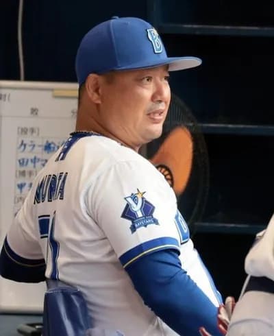 男・村田コーチ(De)「うちの打線も坂本のセカンドゴロを見習って欲しい」