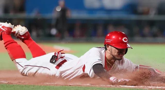 カープ66年ぶり16戦連続3得点以下の『歴史的貧打』新井政権ワースト借金5で5位中日と0.5G差【監督談話/反省会】