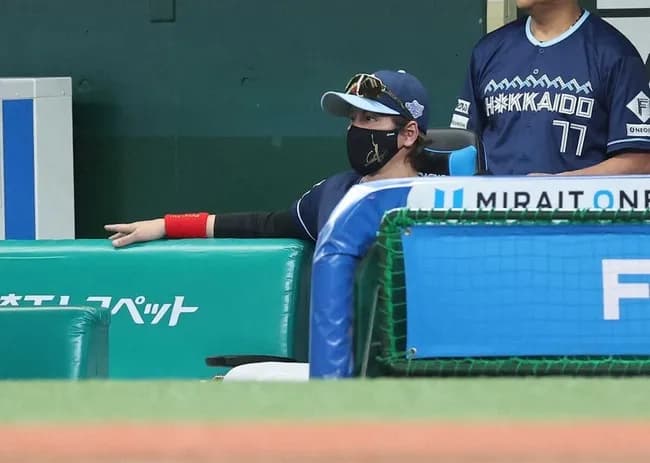 日本ハム・新庄剛志監督　田宮→伏見への捕手交代の意図を説明「ワンパターンのリードをガラッと」