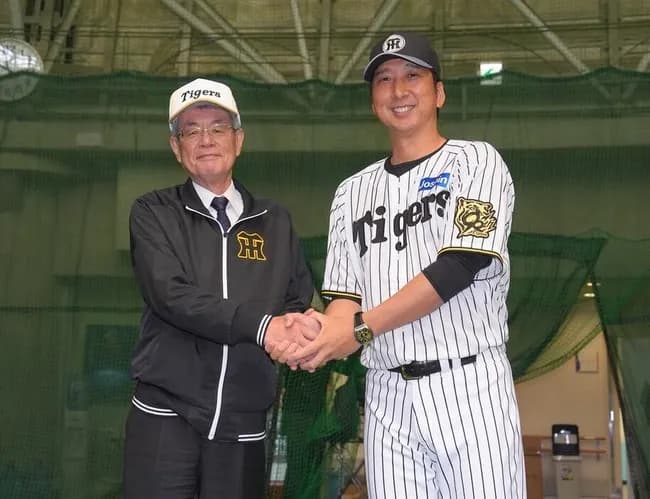 阪神・藤川球児監督の来季続投が決定！「よほどのことがない限り、3年間」　秦雅夫オーナーが明言