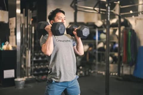 【悲報】カズレーザー、筋トレおぢに持論「だせぇなあって思う」